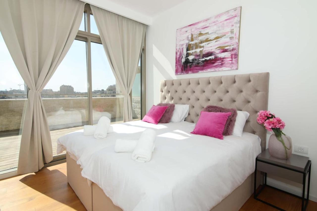 The Haneviim Court - Isrentals Gerusalemme Esterno foto
